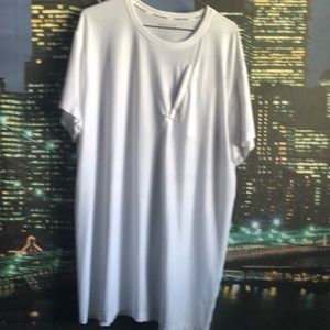 Duluth Men’s T-shirt with zipper chest pocket XL